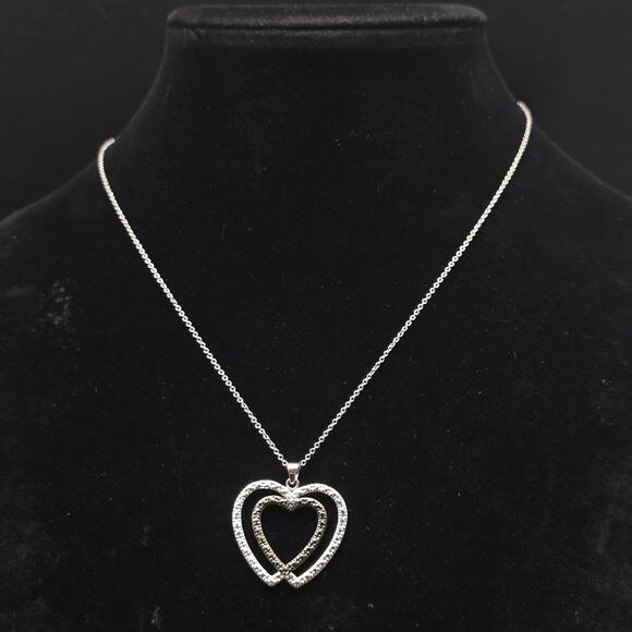 Black Silver Tone Diamond Chip Heart Necklace Pendant - Picture 2 of 10